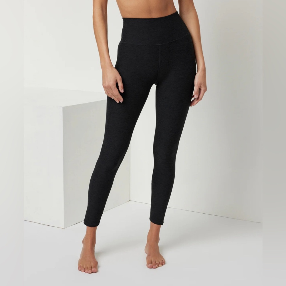 Vuori. Clean Elevation Legging. Small. Black Heather